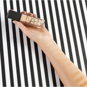 کرم فاندیشن اورجینال برند Nars مدل Natural Radiant Longwear Foundation کد 356869575